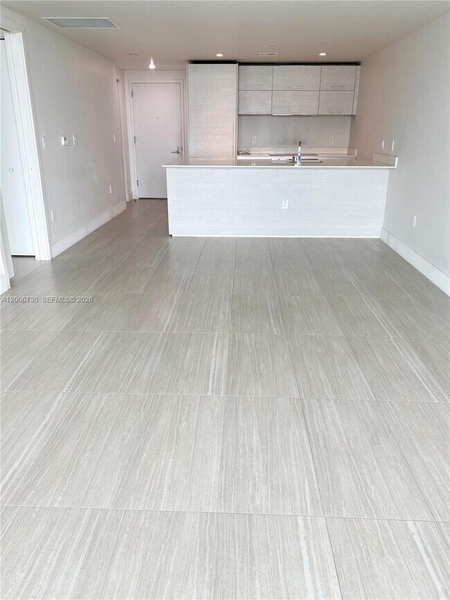 Building Photo - 1300 S Miami Ave