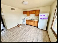 Building Photo - 1524 Jerome Ln