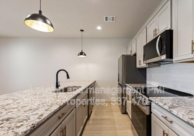 Building Photo - 101 Foster Grove Drive