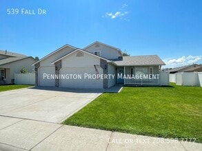 Building Photo - 539 Fall Dr