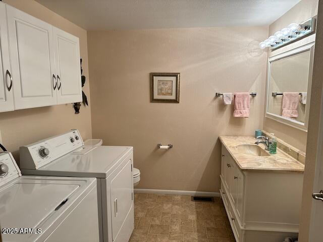Building Photo - 1444 South Zuni Dr
