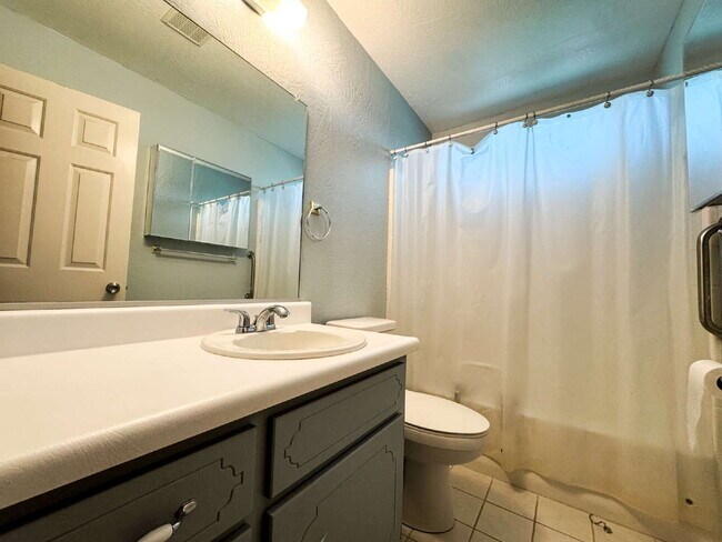 Building Photo - "Mesa Del Sol 3-Bed, 2-Bath Solar-Powered ...