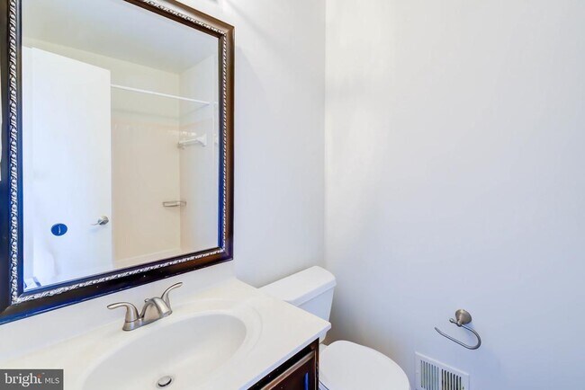 Building Photo - 14536 Castleford Ct