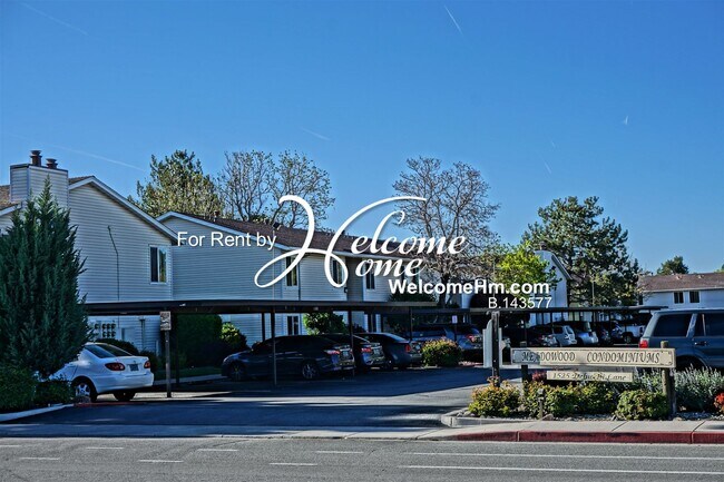 Building Photo - Convenient & Cozy Ground Level Condo Near ...