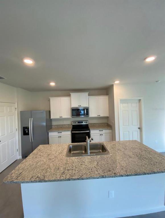 Building Photo - 822 Remington Green Dr SE