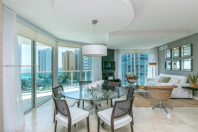 Building Photo - 200 Sunny Isles Blvd