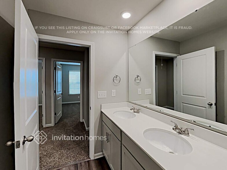 Building Photo - 3107 Winesap Dr