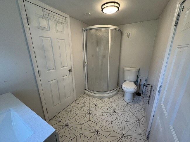 Building Photo - For rent minutes from Downtown Lakeland