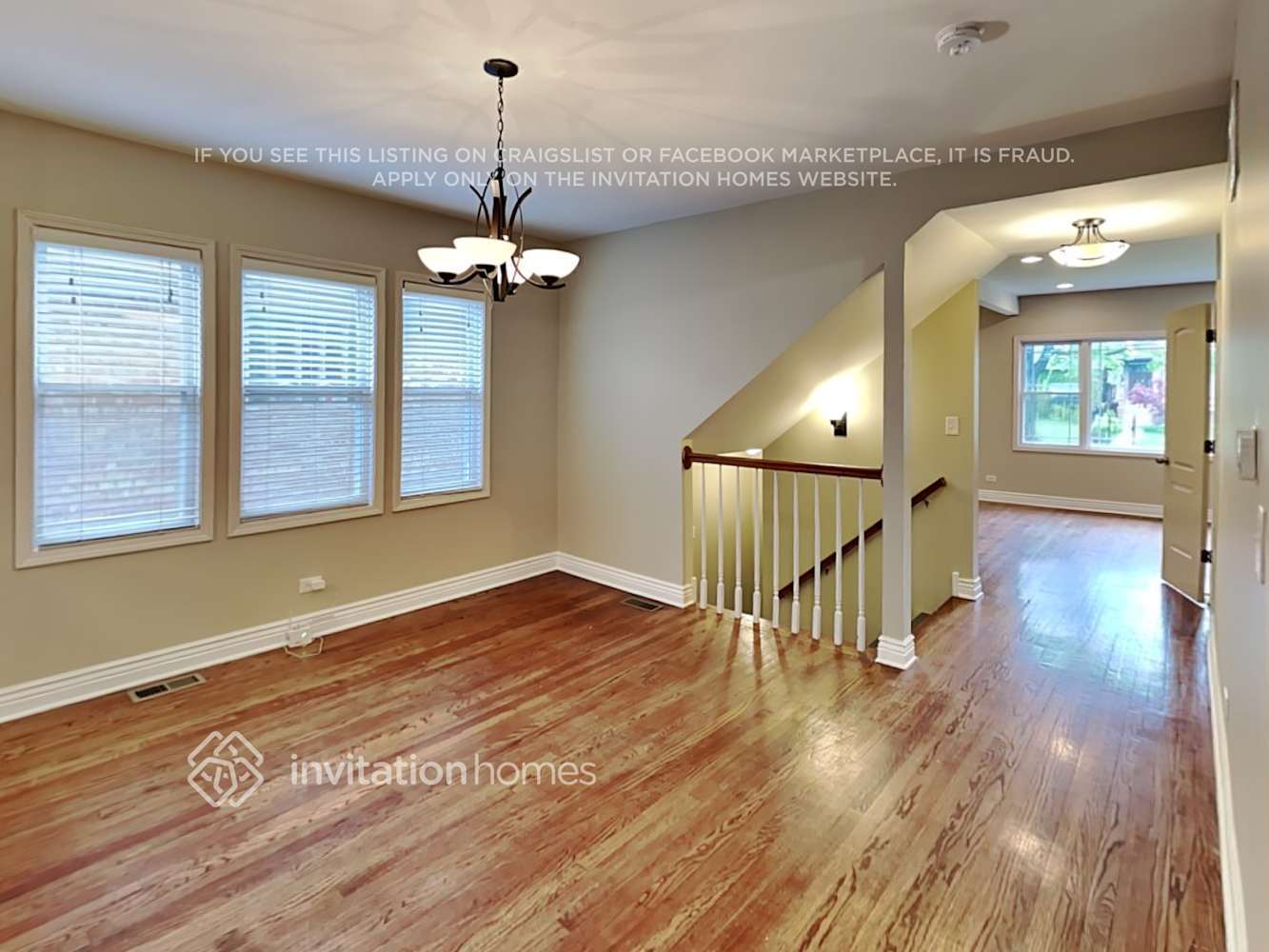 Building Photo - 1939 N Sayre Ave