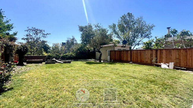 Building Photo - Stately traditional 4 bedroom home located...