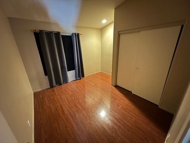 Building Photo - Spacious 4-Bedroom + Office Home in Desirable HOA Community Near New Shopping & Costco