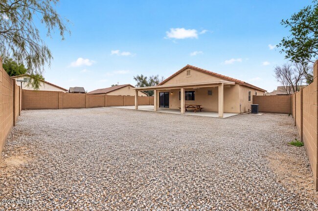 Building Photo - 3015 N 84th Dr