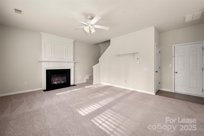 Building Photo - 11220 Cypress View Dr