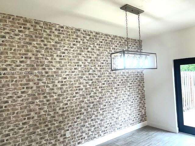 Building Photo - 5505 NW 27th Ct