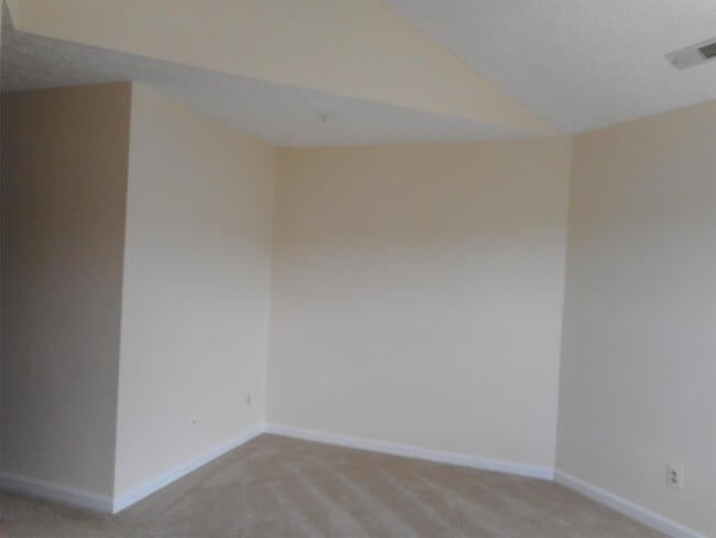 Building Photo - 104 Bayland Dr