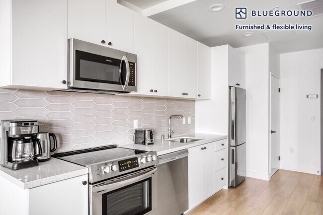 Building Photo - 3540 Wilshire Blvd