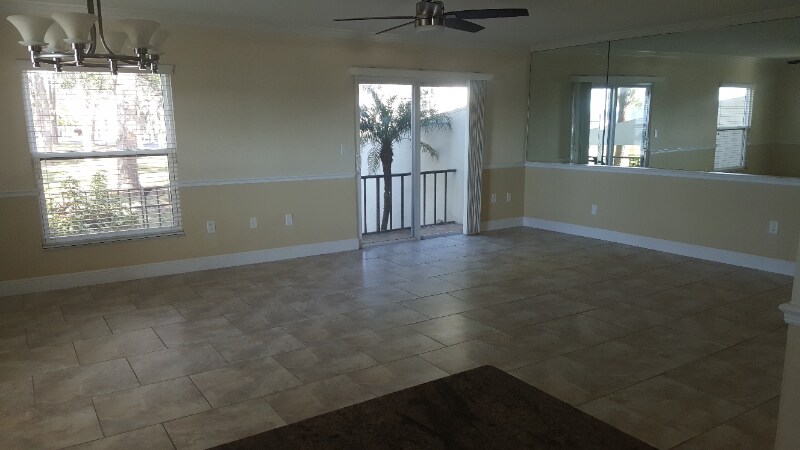 Building Photo - 2700 Bayshore Blvd