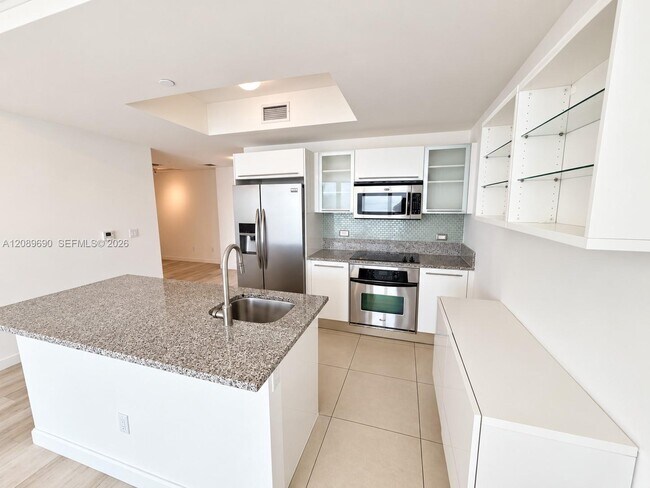 Building Photo - 888 Biscayne Blvd