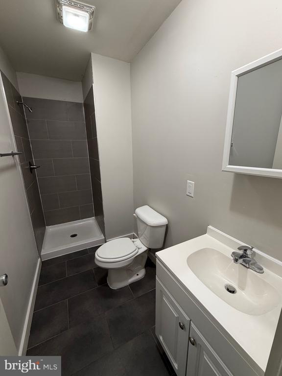 Building Photo - 1535 Cecil B. Moore Ave