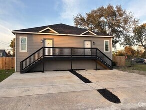 Building Photo - 4817 Wylie St