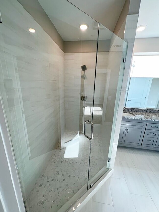 Building Photo - 3621 Bonnie Brae St