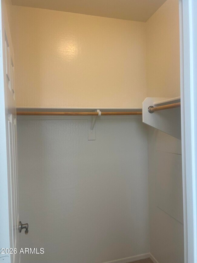 Building Photo - 739 N 156th Ln