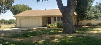 Building Photo - 3862 Garden Hwy