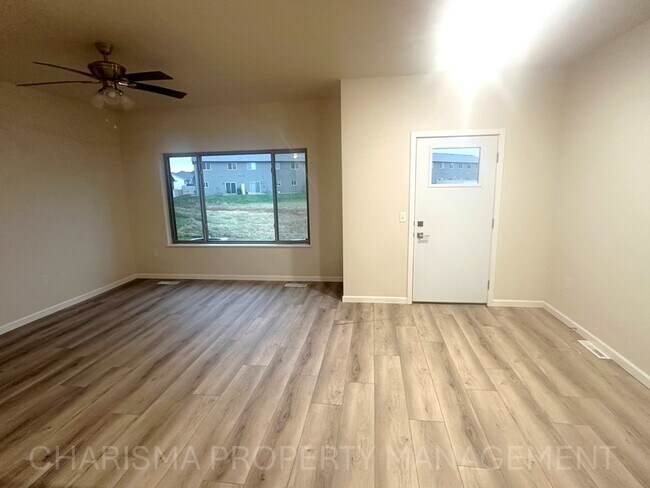 Building Photo - 9300 W 32nd St