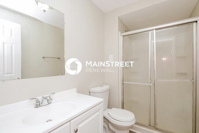 Building Photo - 3 Bedroom Pet-Friendly Home in TAMPA, FL with Main Street Renewal