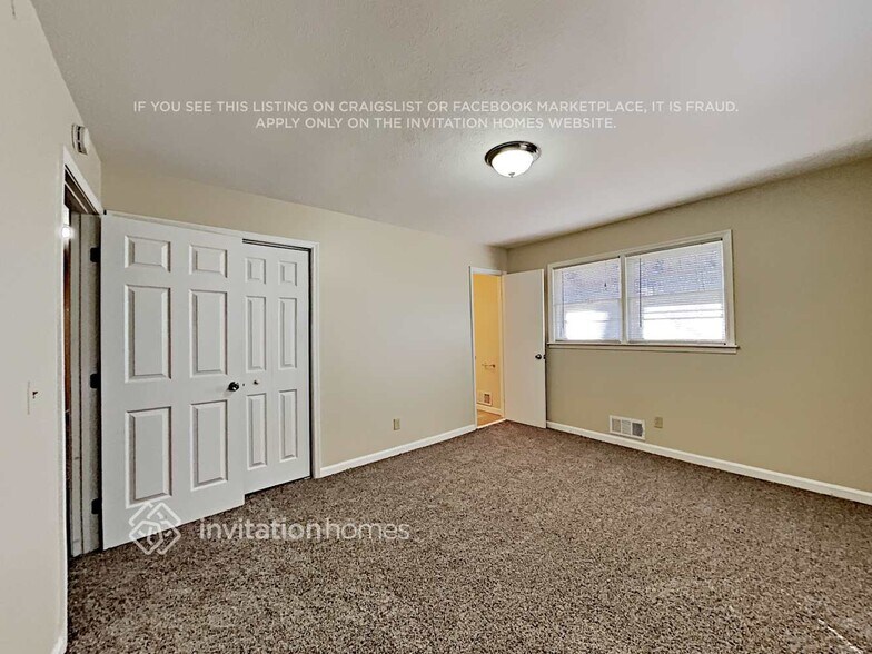 Building Photo - 624 Princess Cir