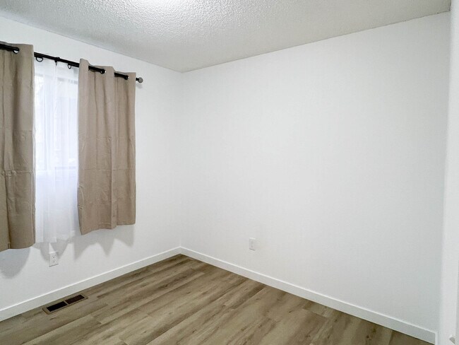 Building Photo - 7830 Kiana Cir