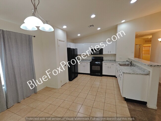 Building Photo - 8397 W Benidorm Loop