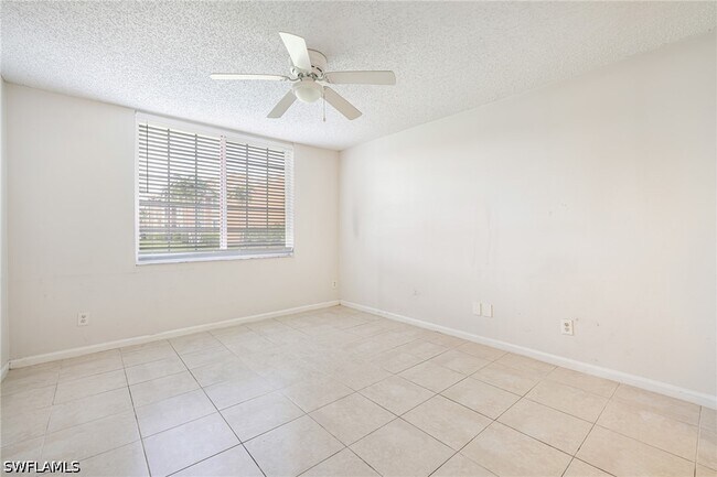 Building Photo - 1265 Wildwood Lakes Blvd