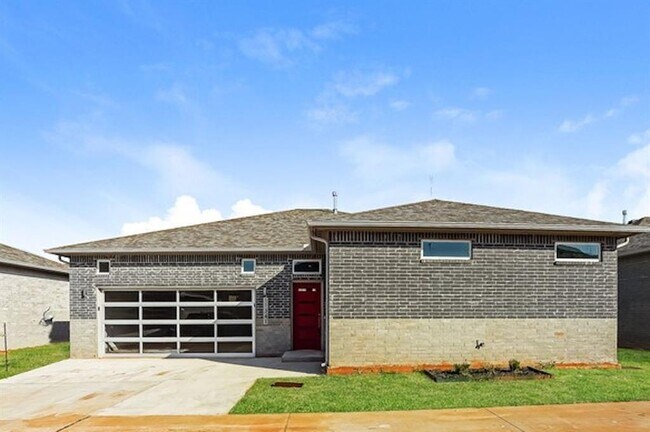 Primary Photo - 11341 Paradise Out Ln