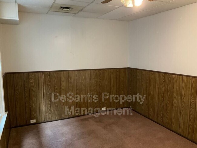 Building Photo - 508 Chestnut St