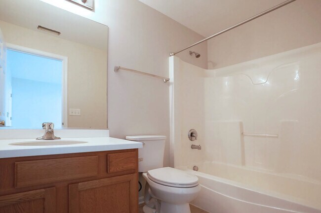 Building Photo - 599 Telluride Dr
