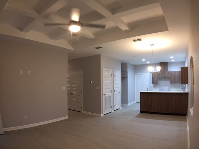 Building Photo - 1809 Jackson St