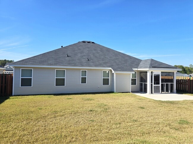 Building Photo - 606 Litcham Run