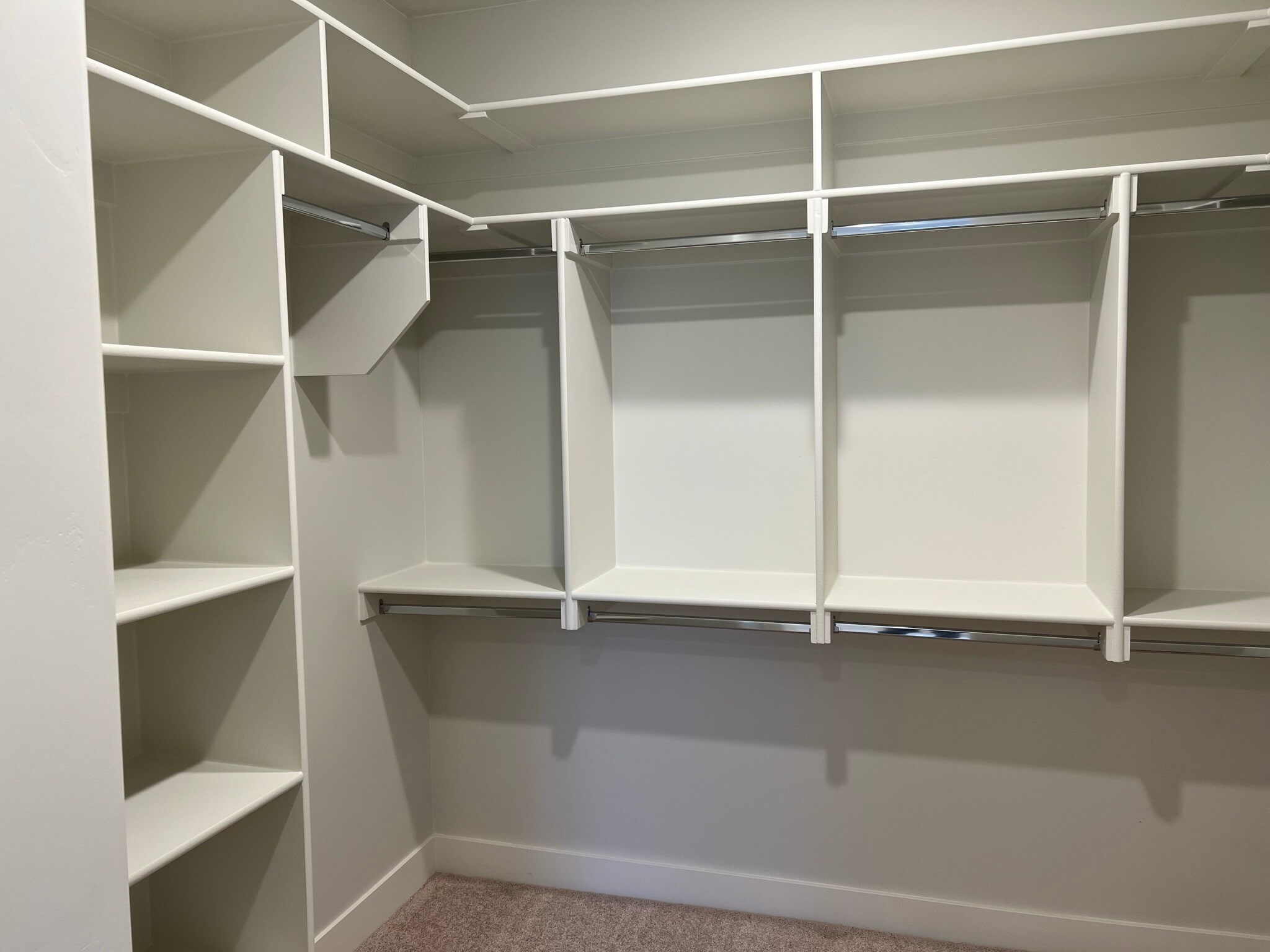 Building Photo - 2744 W Columbo Ln