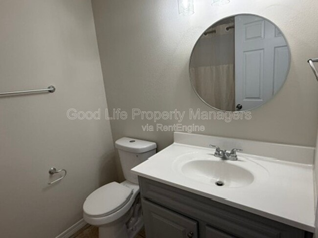 Building Photo - 9980 Bowman Ave