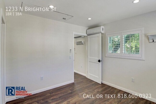 Building Photo - 1233 N Brighton St