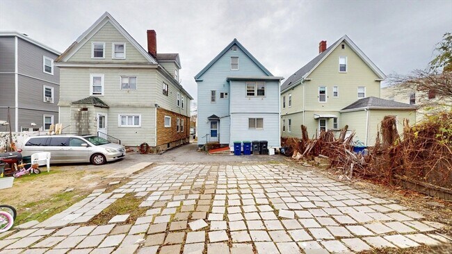 Building Photo - 78 Fremont St