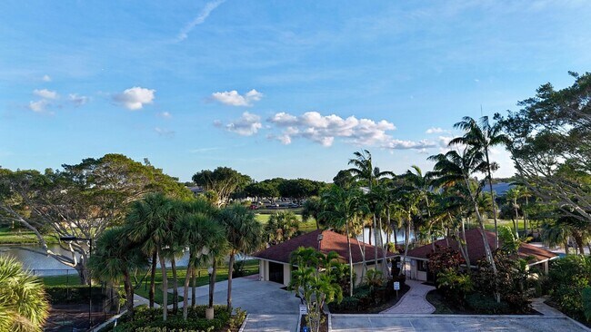 Building Photo - 728 Mill Valley Pl