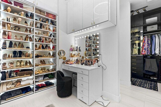 Building Photo - 12470 Solana Bay Cir