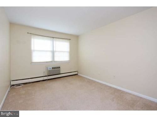 Building Photo - 224 Pennell Rd