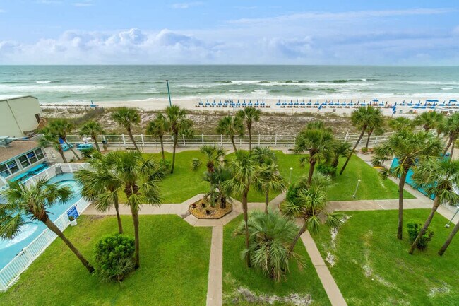 Building Photo - 8743 Thomas Dr