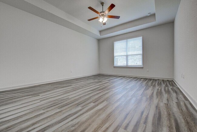 Building Photo - 221 Indian Shoal Dr