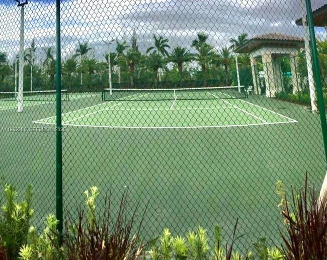 Building Photo - 8960 NW 97th Ave