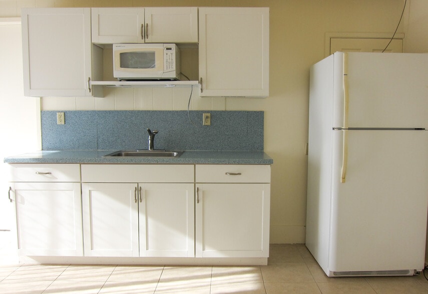 Building Photo - 491 Paumakua Way