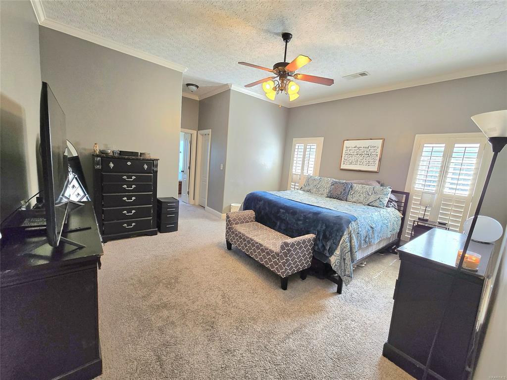 Building Photo - 310 High Pt Rdg